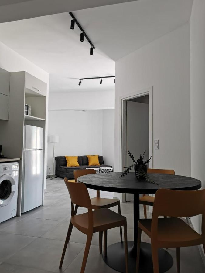 Ikarus Apartment Athens Exterior photo
