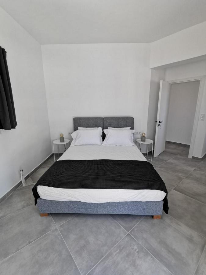 Ikarus Apartment Athens Exterior photo