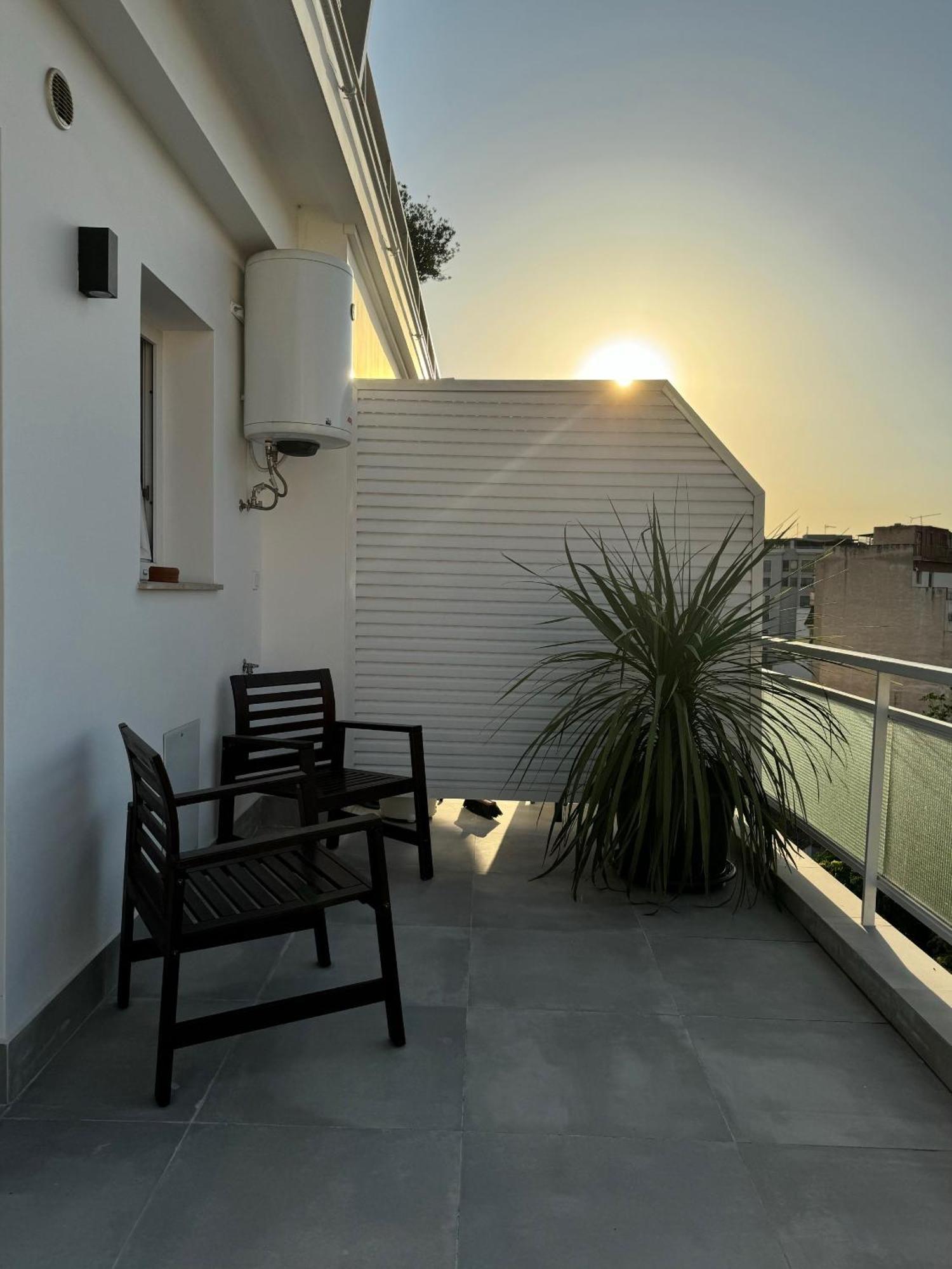 Ikarus Apartment Athens Exterior photo