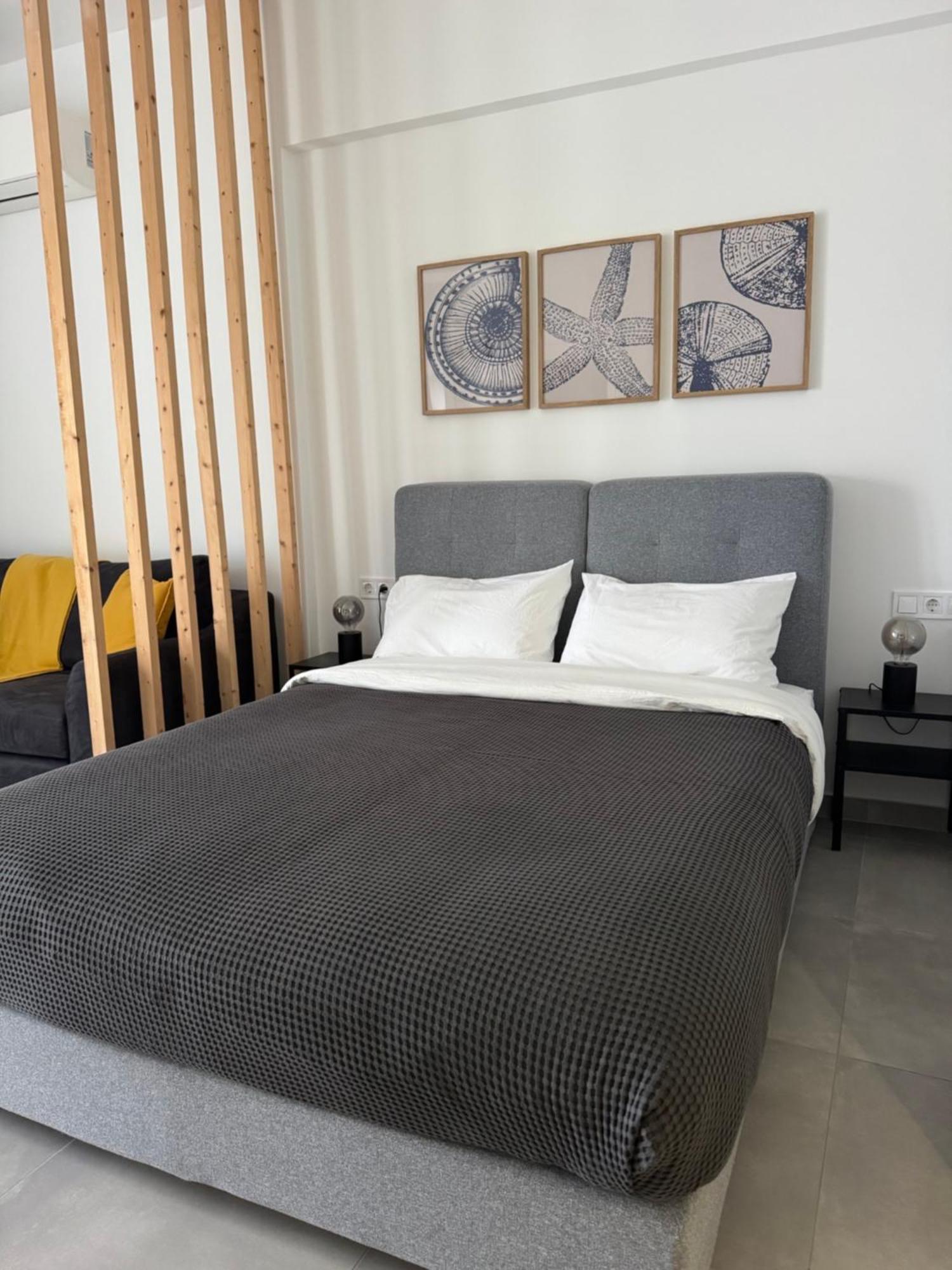 Ikarus Apartment Athens Exterior photo